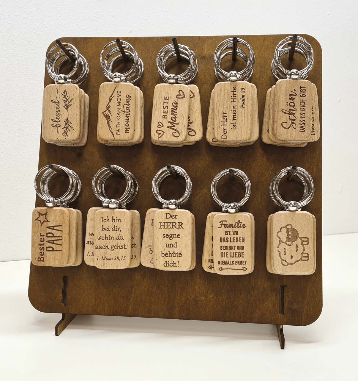Display mit Schlüsselanhänger
